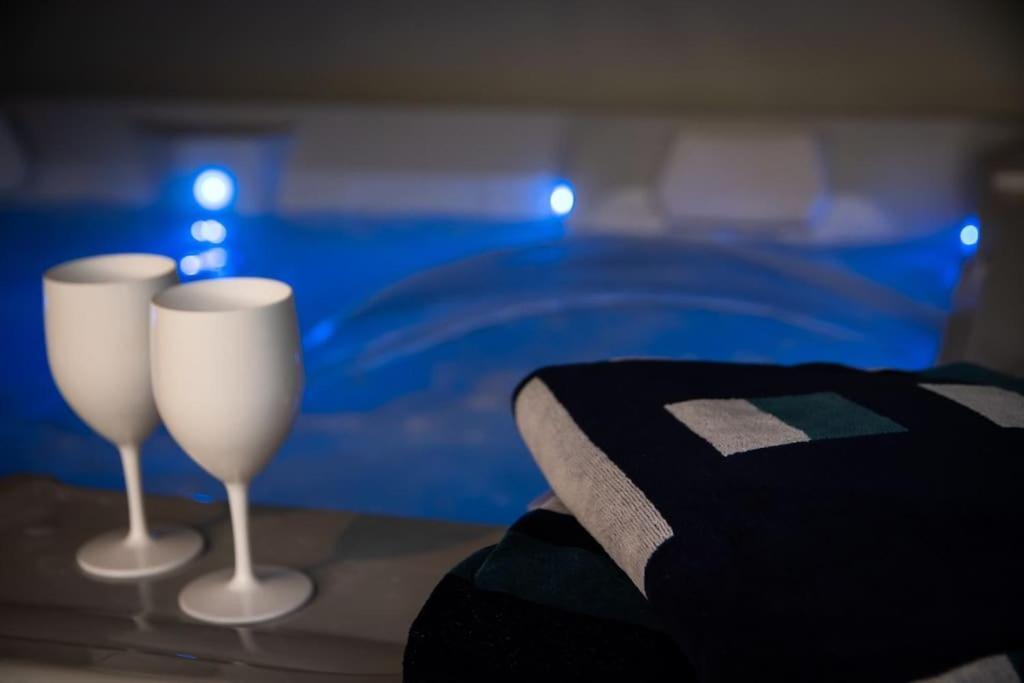 Luxury Central Bmth House With Hot Tub. Stunning! Bornemouth Extérieur photo
