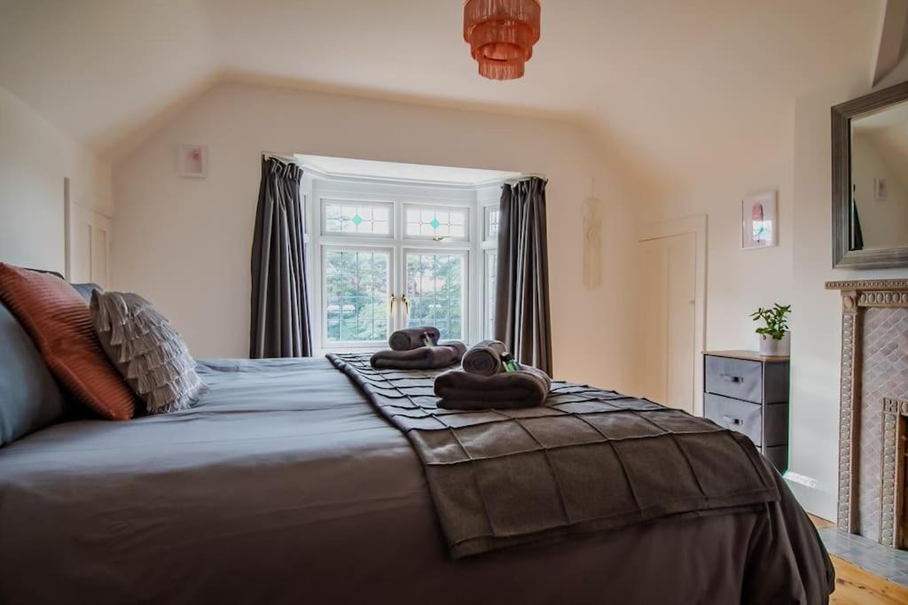 Luxury Central Bmth House With Hot Tub. Stunning! Bornemouth Extérieur photo